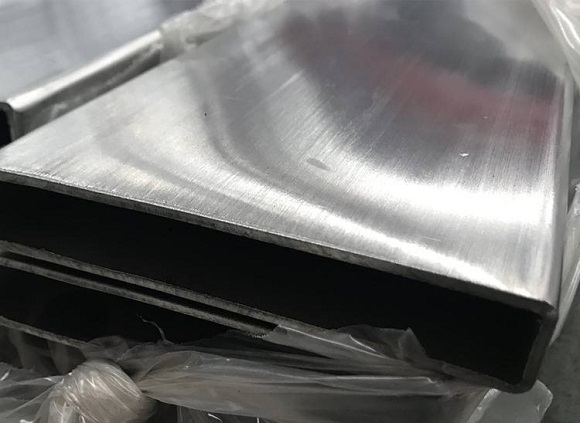 304不銹鋼管變形原因有哪些？
